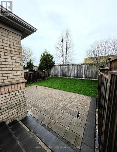 Sodded in fall with beautiful green grass - 129 Dolce Crescent, Vaughan, ON - Outdoor