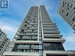 2410 - 105 ONEIDA CRESCENT Richmond Hill, ON L4B 0H6