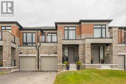 49 BADGEROW WAY Aurora, ON L4G 0Z5