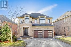 18 WILLIAM BOWES BOULEVARD Vaughan, ON L6A 4B1