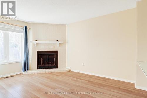 3626 Cartmel Road, Mississauga, ON - Indoor Photo Showing Living Room With Fireplace