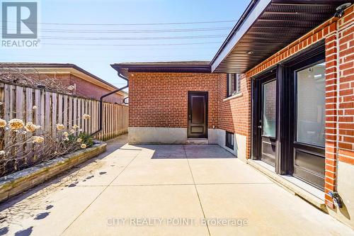 1371 Ogden Avenue, Mississauga, ON - Outdoor With Exterior