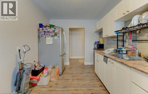 109 Eton Drive, Kitchener, ON - Indoor Photo Showing Kitchen