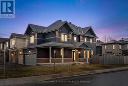 796 CAPPAMORE DRIVE Ottawa, ON K2J 6V6