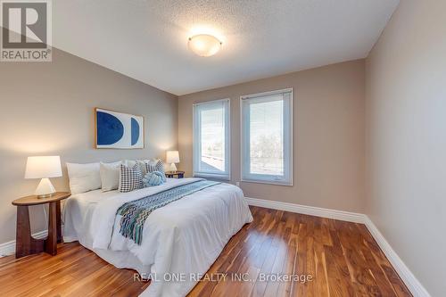 1201 Creekside Drive, Oakville, ON - Indoor Photo Showing Bedroom