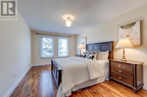 1201 Creekside Drive, Oakville, ON - Indoor Photo Showing Bedroom