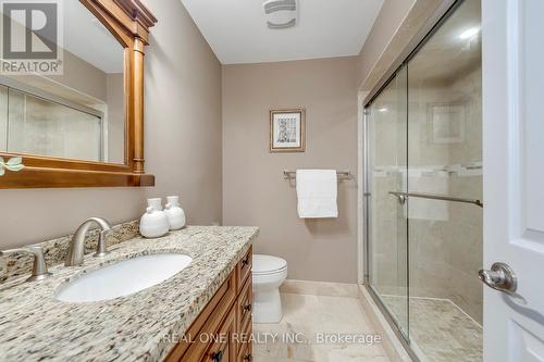 1201 Creekside Drive, Oakville, ON - Indoor Photo Showing Bathroom