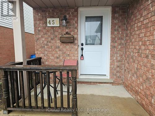 458 Misty Crescent, Kitchener, ON - Outdoor With Exterior