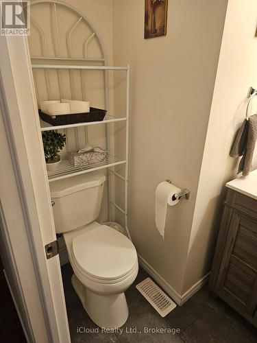 458 Misty Crescent, Kitchener, ON - Indoor Photo Showing Bathroom