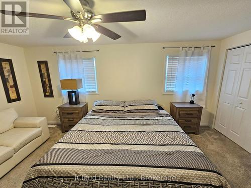 458 Misty Crescent, Kitchener, ON - Indoor Photo Showing Bedroom