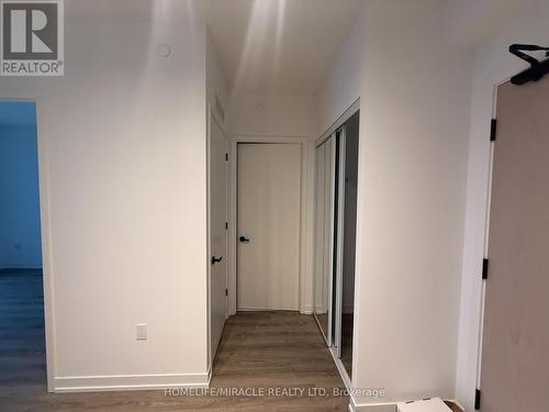 2005 - 8 Interchange Way, Vaughan, ON - Indoor Photo Showing Other Room