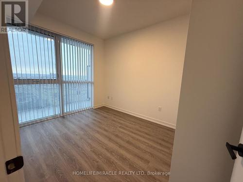 2005 - 8 Interchange Way, Vaughan, ON - Indoor Photo Showing Other Room
