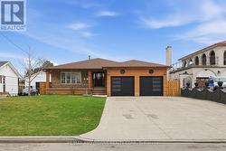 58 KILBOURN AVENUE  Hamilton, ON L8G 3E2