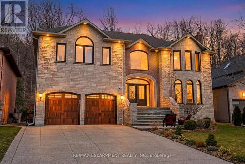 82 Maple Drive, Hamilton, ON - Outdoor With Facade