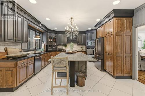 82 Maple Drive, Hamilton, ON - Indoor