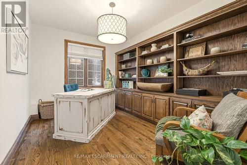 82 Maple Drive, Hamilton, ON - Indoor