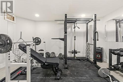 82 Maple Drive, Hamilton, ON - Indoor Photo Showing Gym Room