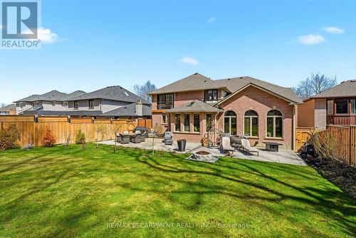 82 Maple Drive, Hamilton, ON - Outdoor