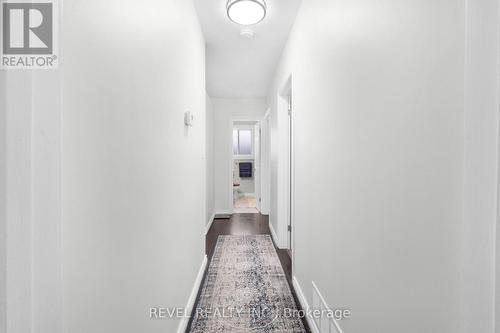 26 Wiltshire Drive, Brantford, ON - Indoor Photo Showing Other Room