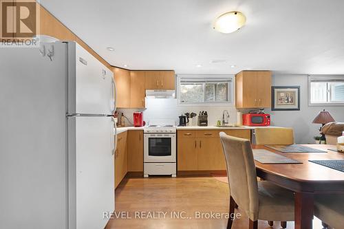 26 Wiltshire Drive, Brantford, ON - Indoor Photo Showing Other Room