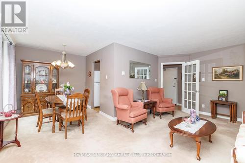 710 - 359 Geneva Street, St. Catharines (Fairview), ON - Indoor Photo Showing Living Room