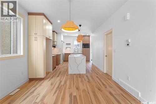 424 Empress Street, Saskatoon, SK - Indoor Photo Showing Kitchen