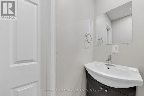 3 Windrush Trail, Toronto, ON - Indoor Photo Showing Bathroom
