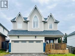 1033 GRANDVIEW STREET N Oshawa, ON L1K 2S8