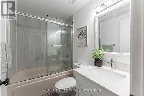 303 - 36 James Street S, Hamilton, ON - Indoor Photo Showing Bathroom