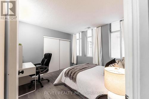 303 - 36 James Street S, Hamilton, ON - Indoor Photo Showing Bedroom