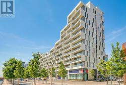 103 - 118 MERCHANTS WHARF Toronto, ON M5A 0L3