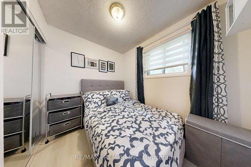 120 Ellerslie Road, Brampton, ON - Indoor Photo Showing Bedroom
