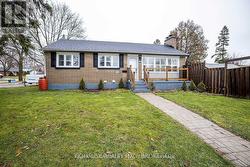 488 BEURLING AVENUE Oshawa, ON L1J 2Z9