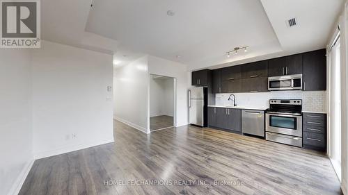 Ph17 - 28 Prince Regent Street, Markham, ON - Indoor Photo Showing Kitchen