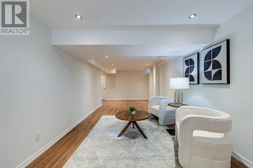 3184 Renton Road, Burlington, ON - Indoor