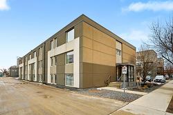 9 1215 Troy Avenue  Winnipeg, MB R2X 1E4