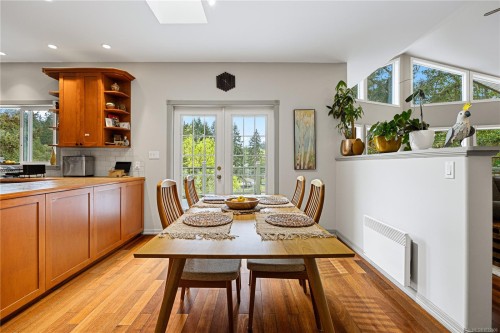 3482 Arrowsmith Rd, Nanaimo, BC 