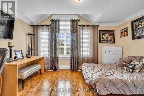 15 Ozner Crescent, Vaughan, ON - Indoor Photo Showing Bedroom
