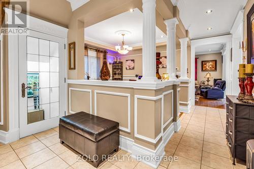 15 Ozner Crescent, Vaughan, ON - Indoor Photo Showing Other Room