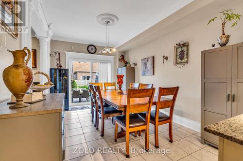 15 Ozner Crescent, Vaughan, ON - Indoor Photo Showing Dining Room