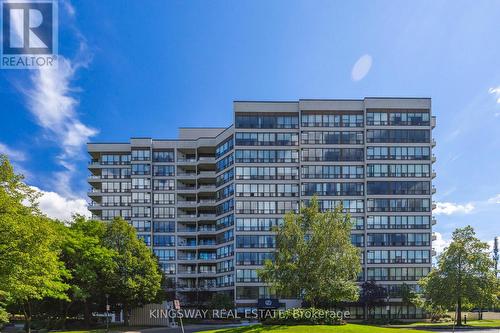 507 - 12 LAURELCREST STREET  Brampton, ON L6S 5Y4