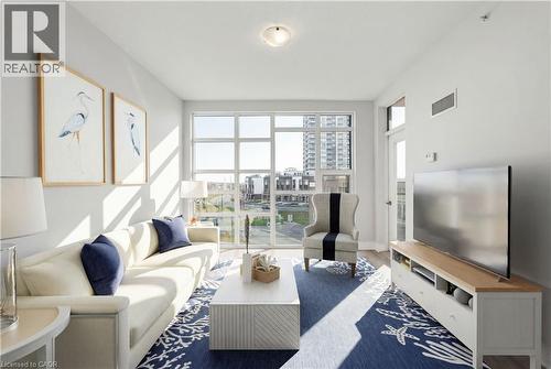 10 Concord Place Unit# 304, Grimsby, ON - Indoor Photo Showing Living Room