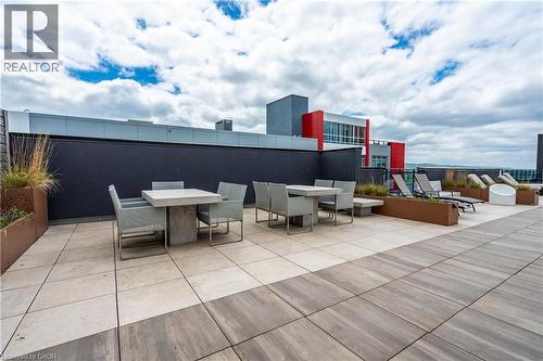 10 Concord Place Unit# 304, Grimsby, ON - Outdoor