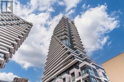 3011 - 30 INN ON THE PARK DRIVE Toronto, ON M3C 0P8