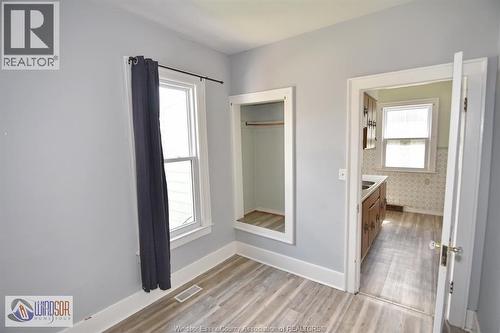 558 Elm, Windsor, ON - Indoor Photo Showing Other Room