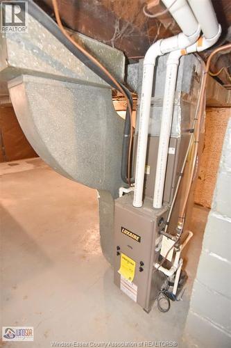 558 Elm, Windsor, ON - Indoor Photo Showing Basement