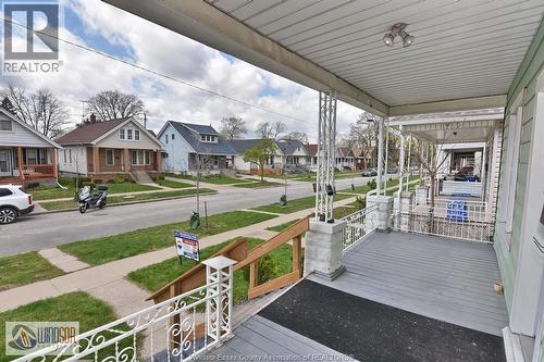 558 Elm, Windsor, ON - Outdoor