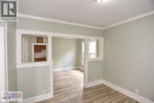 558 Elm, Windsor, ON - Indoor Photo Showing Other Room