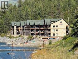 5570 Broadwater Road Unit# 315 Castlegar, BC V1N 0A1