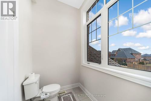 93 Trail Boulevard, Springwater, ON - Indoor Photo Showing Bathroom